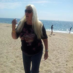 Meet your Posher, Lori